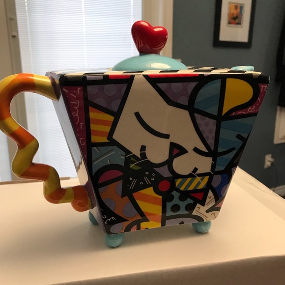 Romero Britto Cat Teapot - Picture 7 of 12